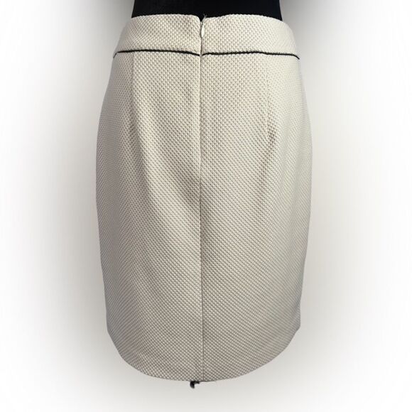 White House Black Market Tweed Lined Skirt (4) - Picture 4 of 6